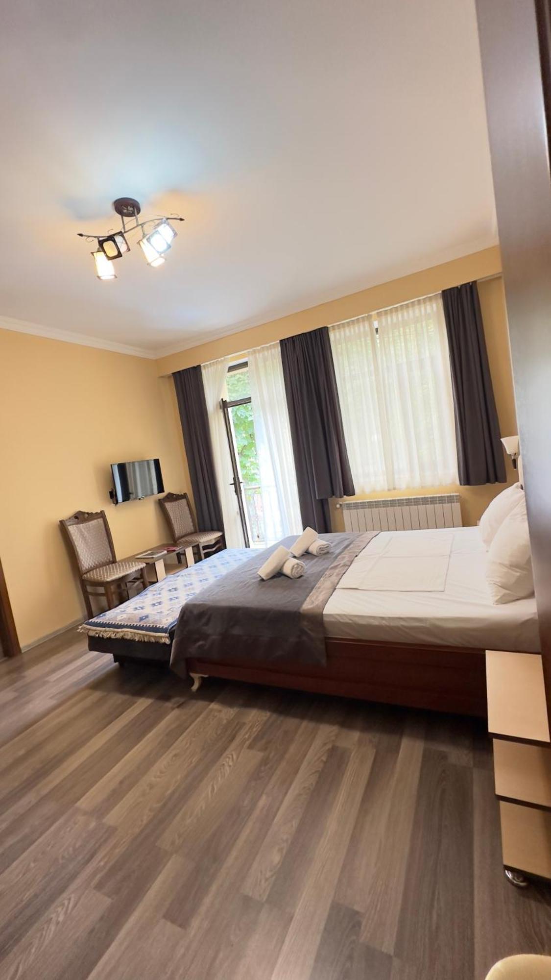 Yaffle Inn Shaki Boutique Hotel Şǝki エクステリア 写真