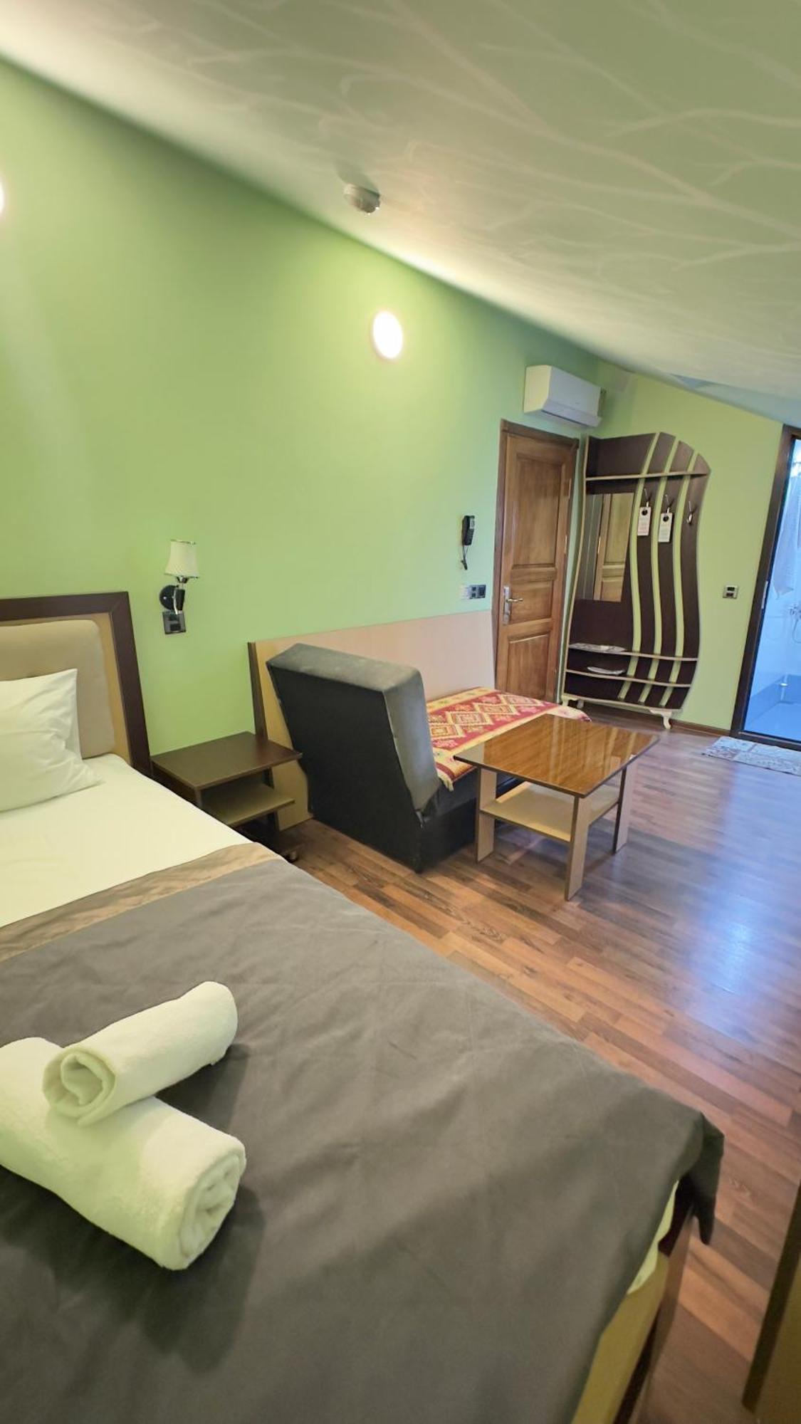 Yaffle Inn Shaki Boutique Hotel Şǝki エクステリア 写真
