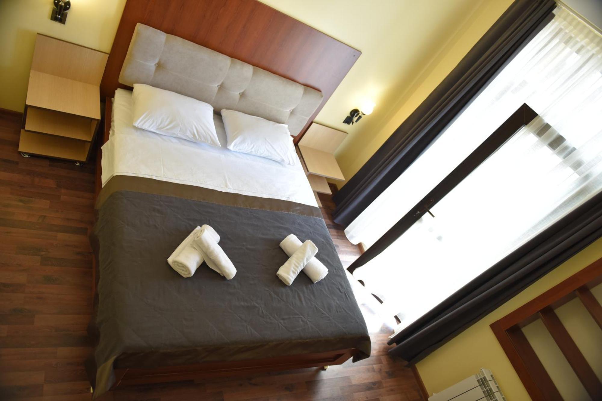 Yaffle Inn Shaki Boutique Hotel Şǝki エクステリア 写真